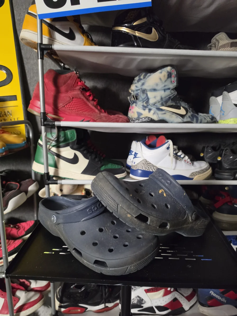 🔥 CROCS Men Size 11 Classic Clog in Navy Blue
